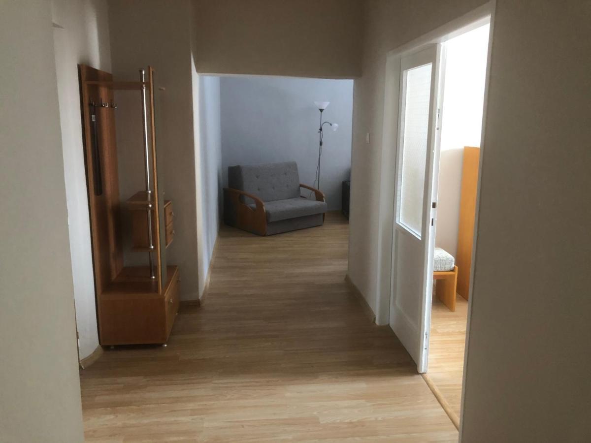 Apartman Bea, Snp 12 Velky Krtis Apartment Exterior foto